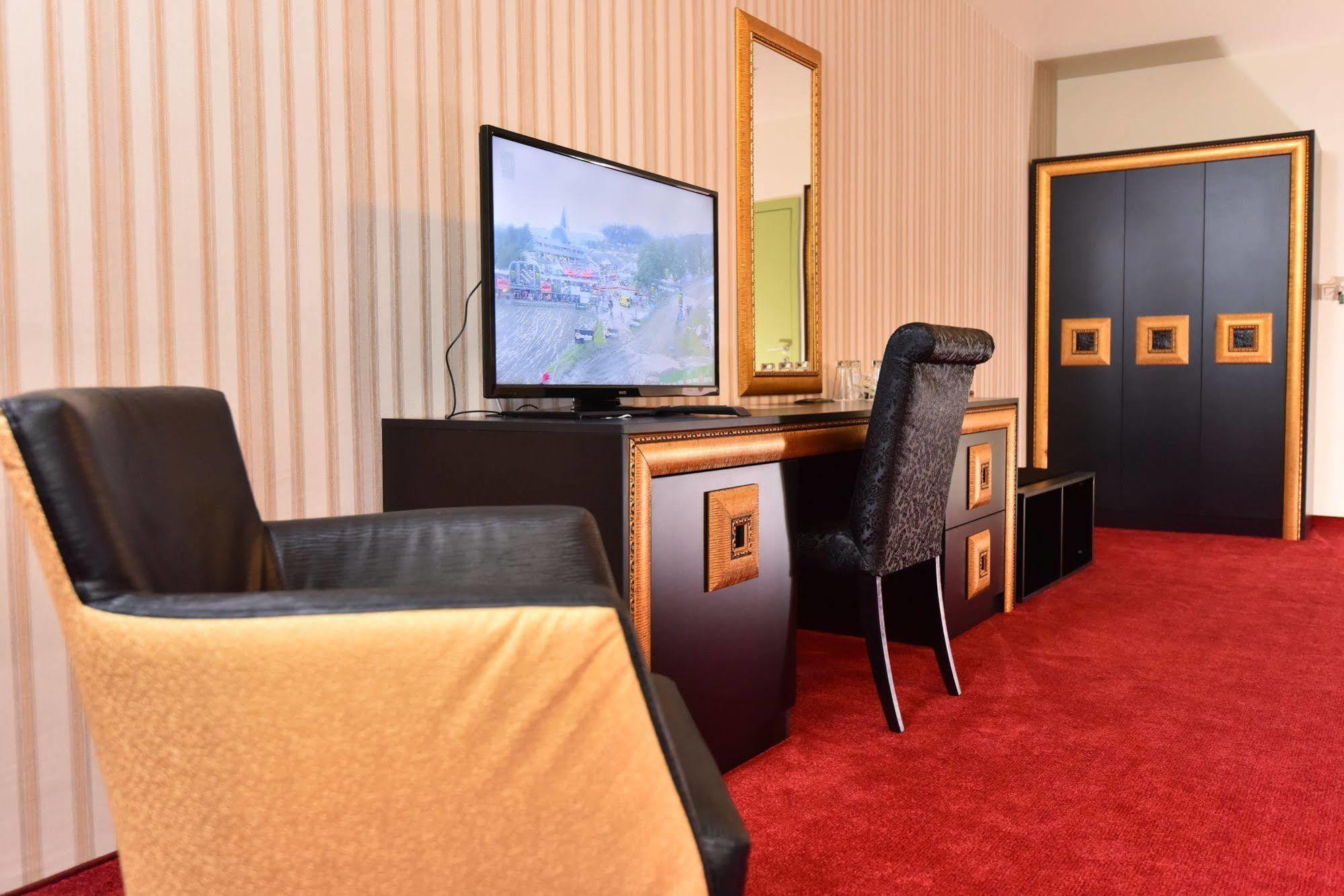 Hotel Elegance Stara Sagora Exterior foto