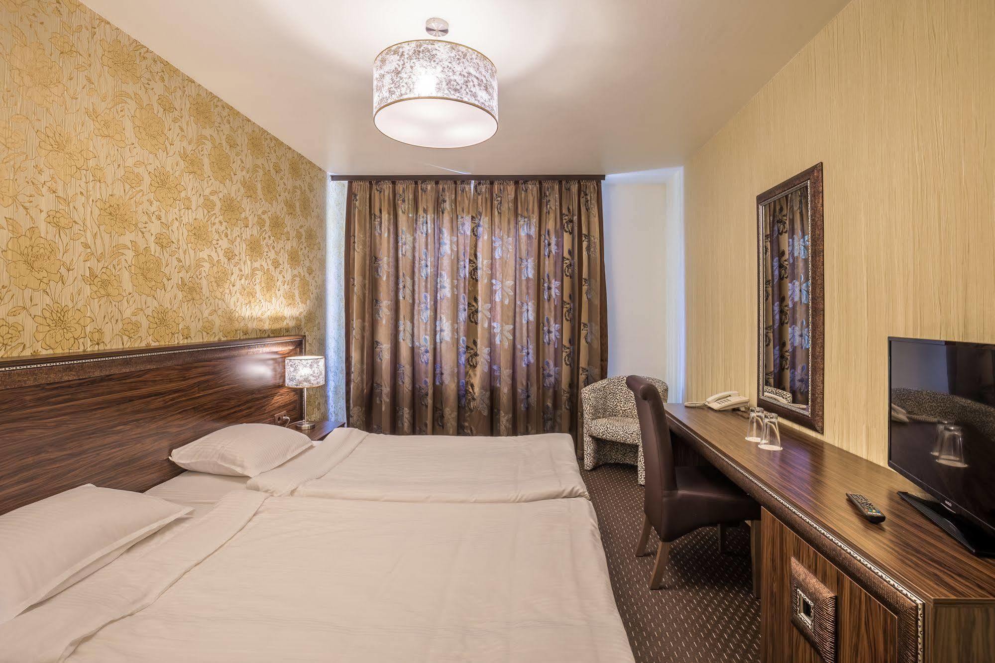 Hotel Elegance Stara Sagora Exterior foto